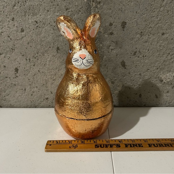 Foiled Bunny Container - Picture 8 of 9